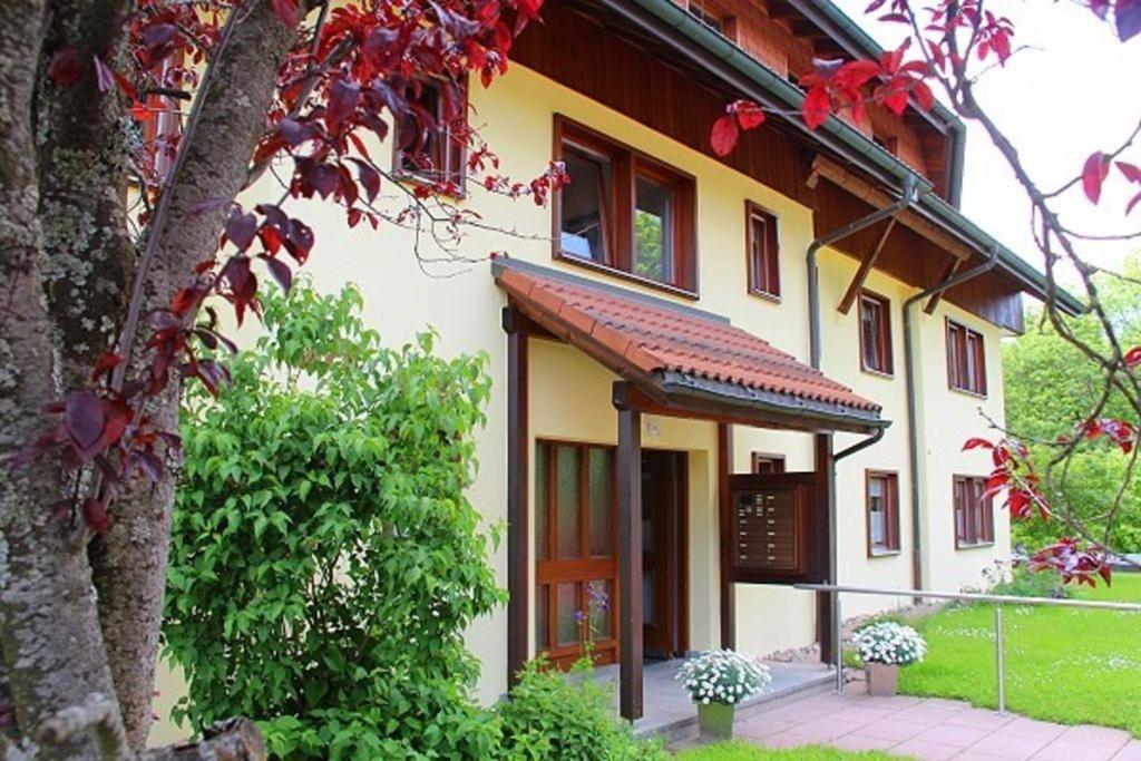 Ferienwohung Flores Хинтерцартен Екстериор снимка